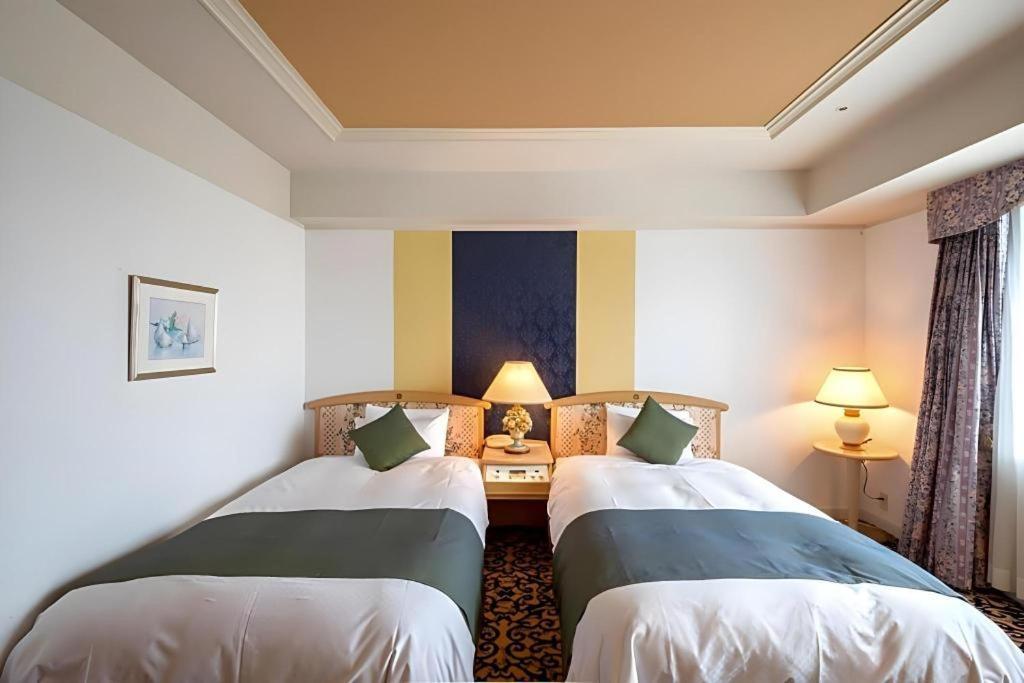 Miyazaki Kanko Hotel Exterior photo